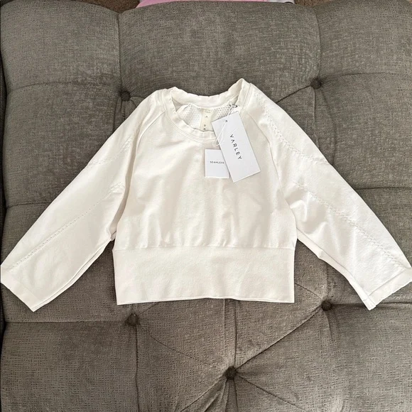 Varley seamless activewear three quarter sleeve crop top - Picture 2 of 6